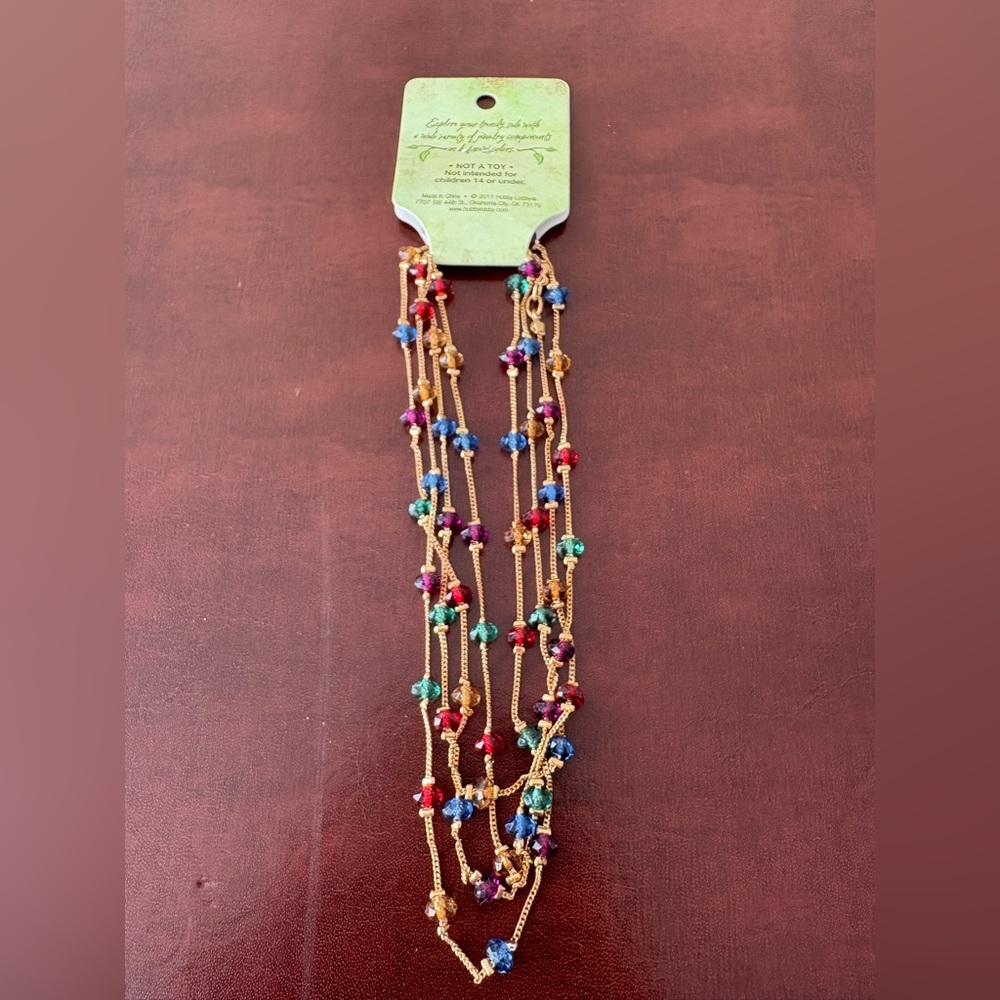 Multi-Color Beaded Necklace - Picture 4 of 4